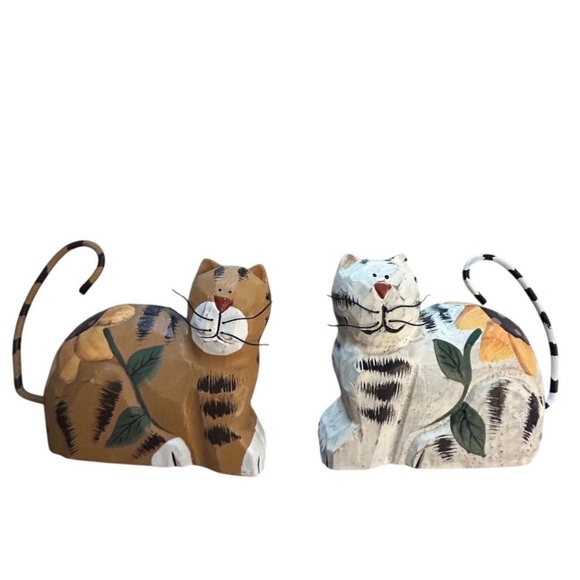 Set of 2 Painted Wooden Cat Figurines with Sunflower Design - Picture 1 of 10